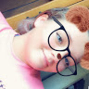 Meet your Posher, Kayley